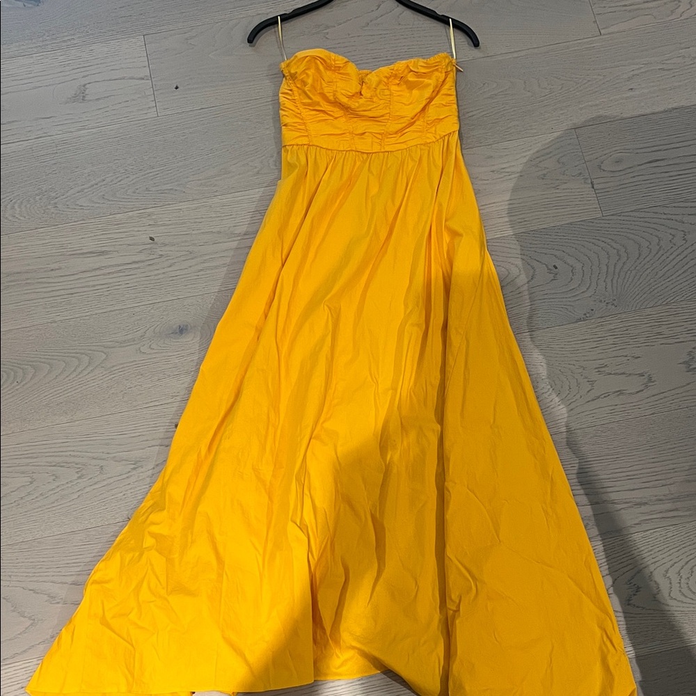 Mango Strapless Dress in Vibrant Yellow